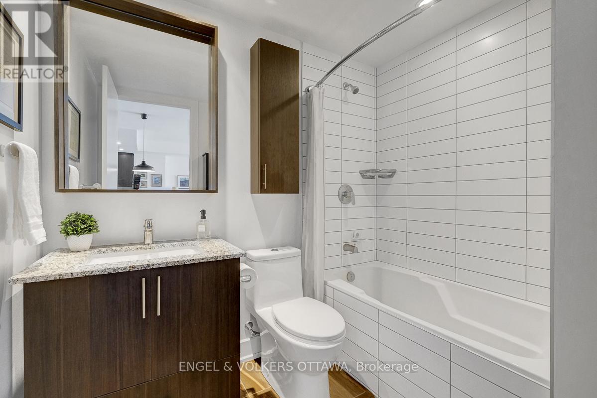 #213 7 MARQUETTE AVENUE - 23