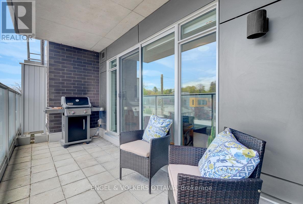 #213 7 MARQUETTE AVENUE - 25