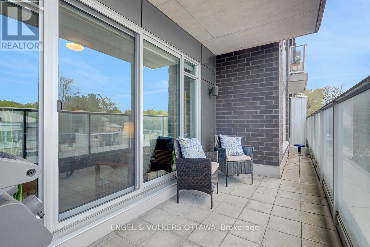 #213 7 MARQUETTE AVENUE - 26