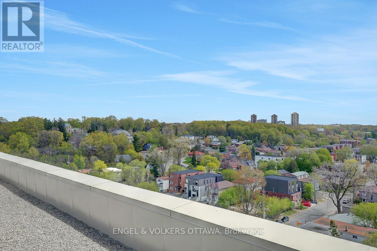 #213 7 MARQUETTE AVENUE - 32