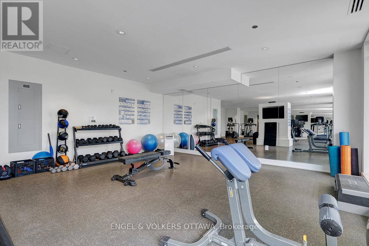 #213 7 MARQUETTE AVENUE - 35
