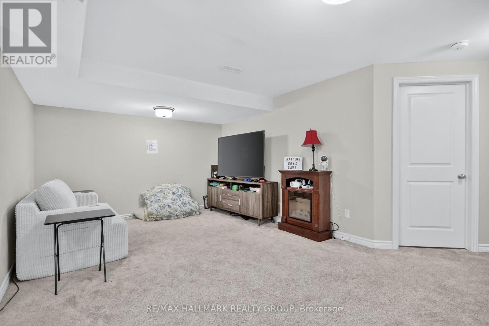 3 Bed, 3 Bath House for Rent in Ottawa – 357 BARRETT FARM DRIVE, Ottawa – MLS# X13565606 - Image 29