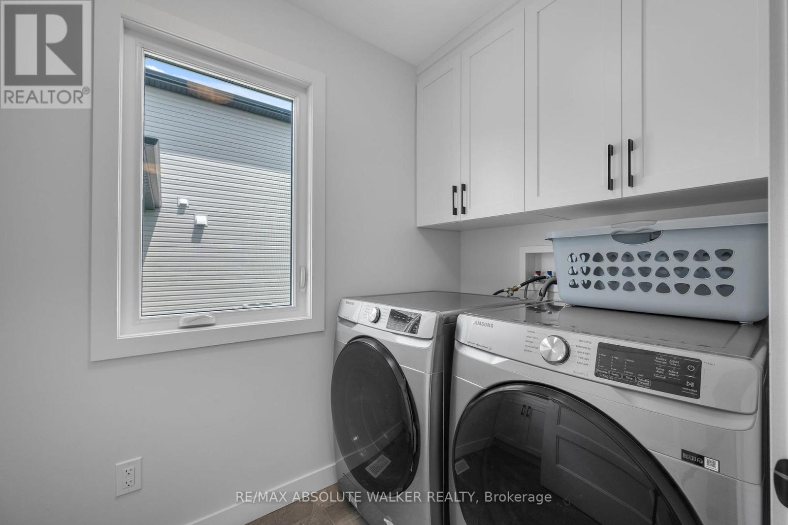 46 RICHER STREET - 26