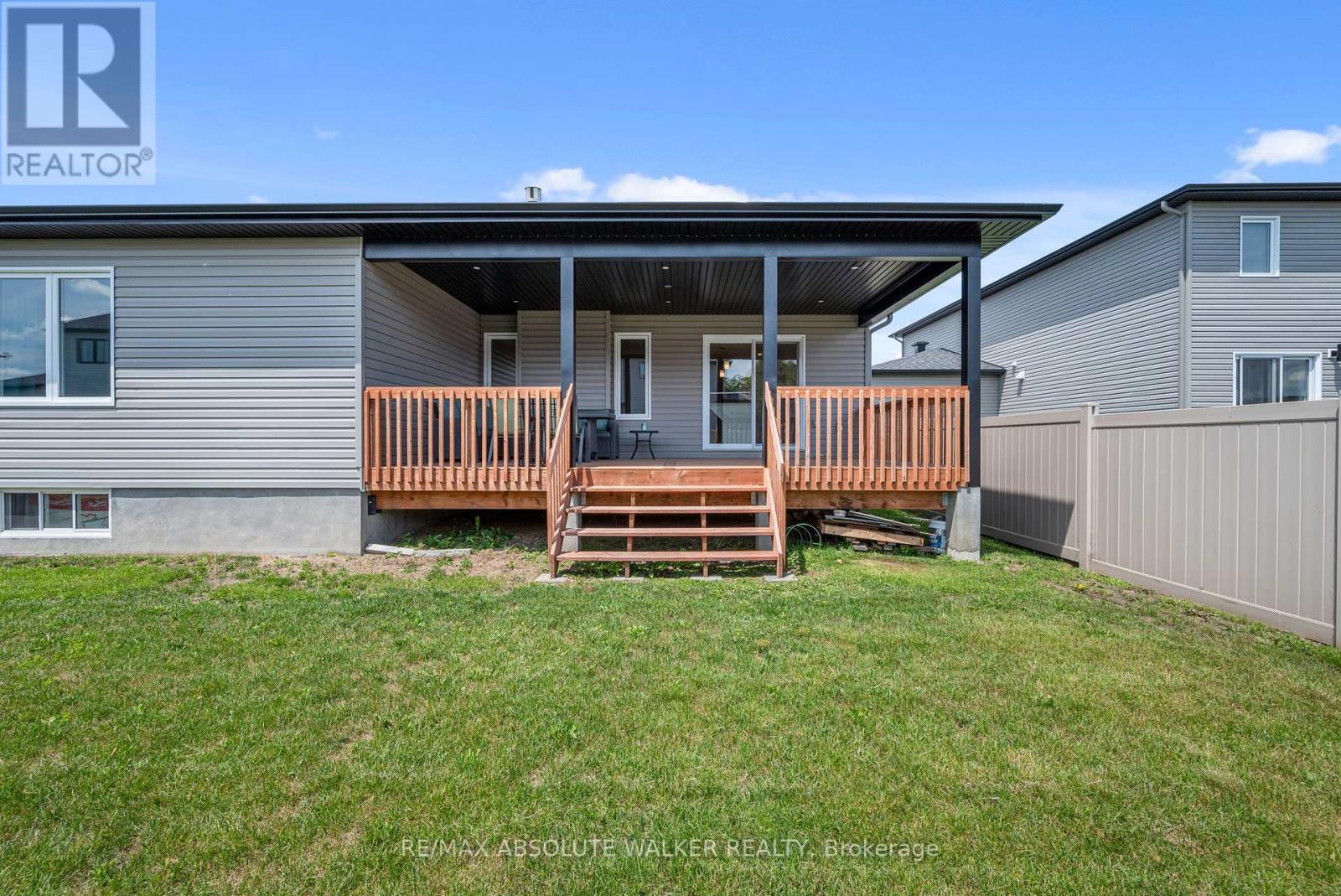 46 RICHER STREET - 29