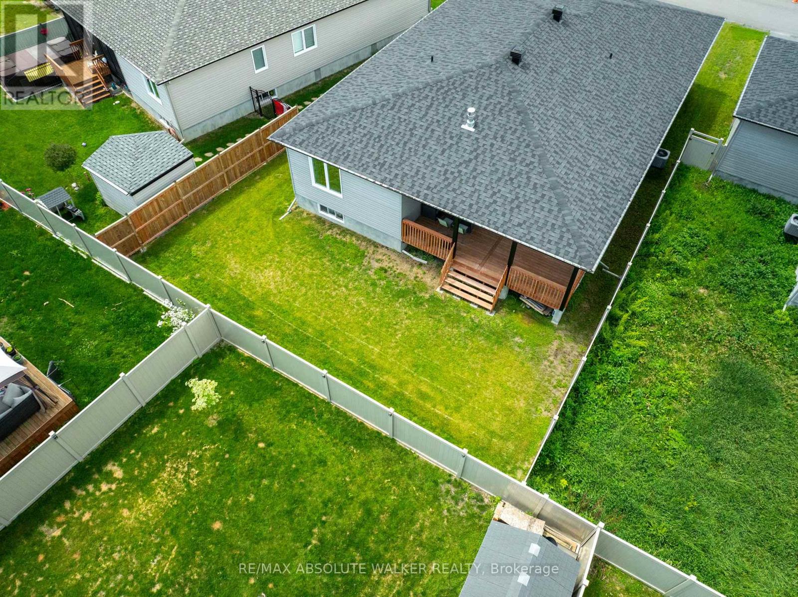46 RICHER STREET - 31