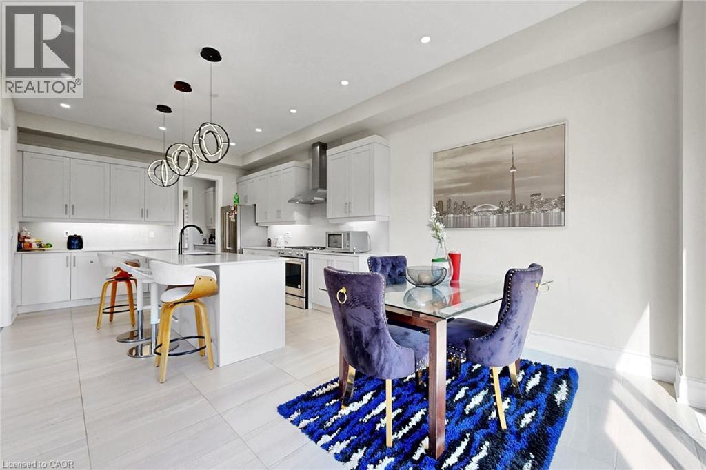 7 SWAMP SPARROW Court - 26