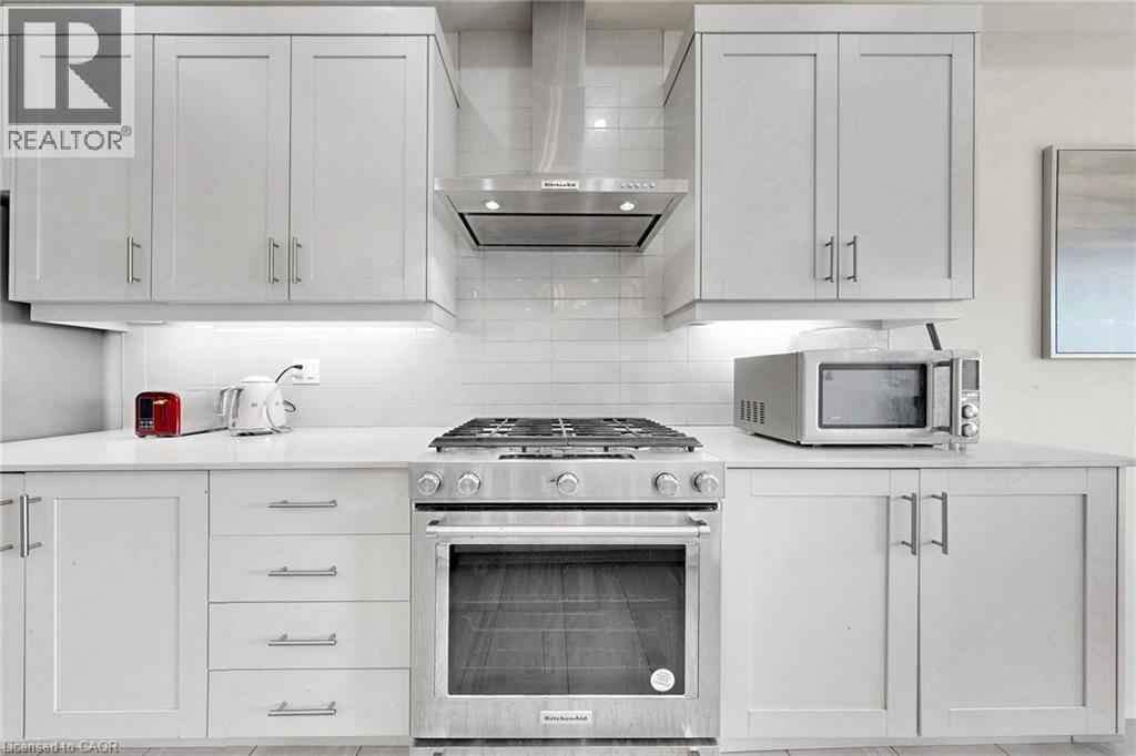7 SWAMP SPARROW Court - 22