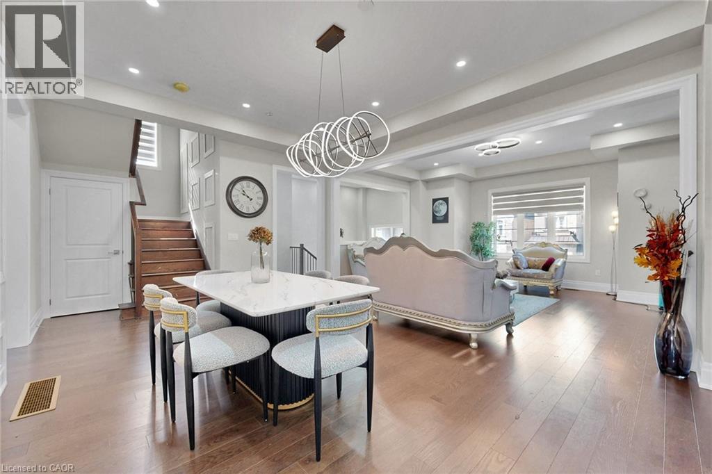 7 SWAMP SPARROW Court - 13