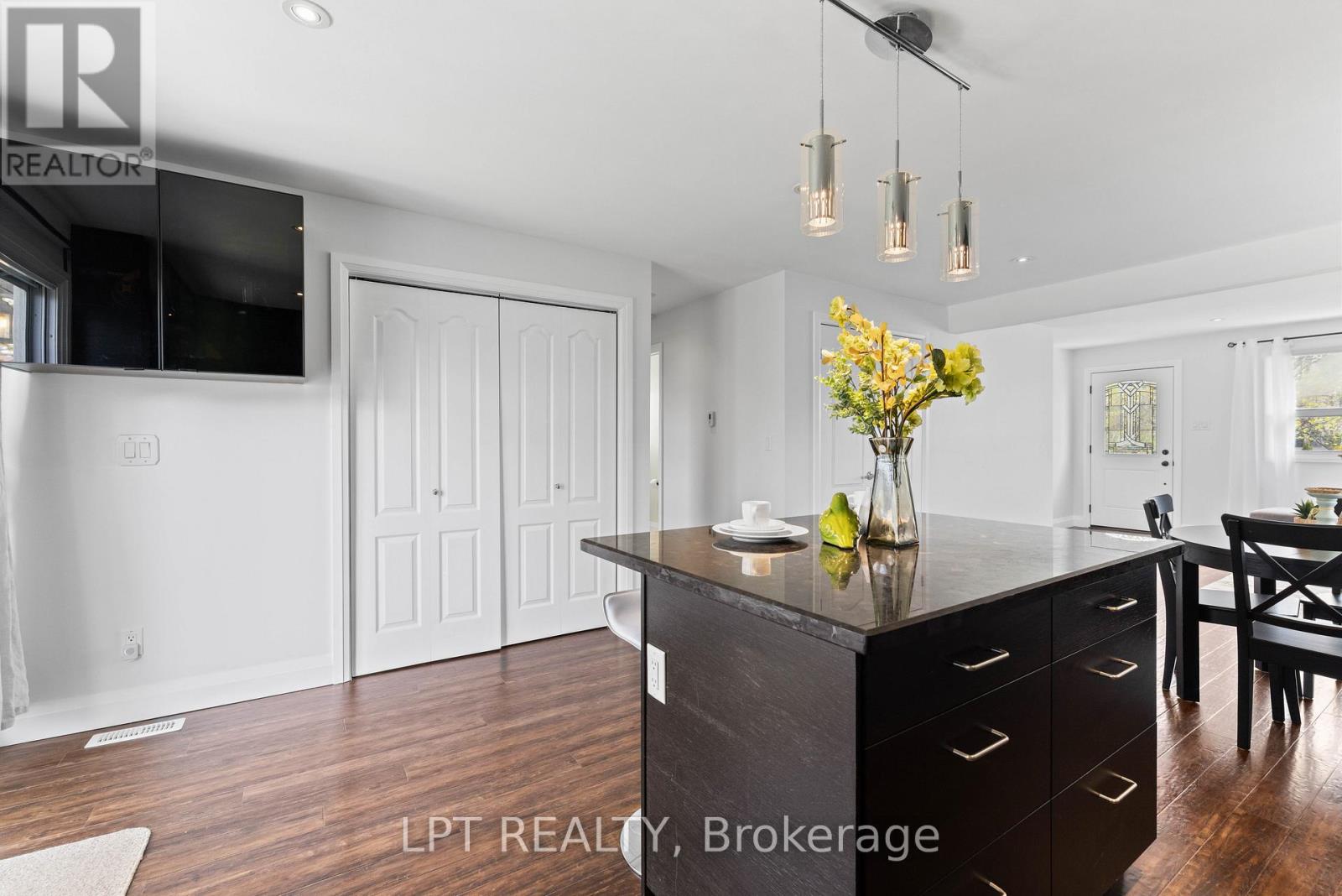 818 POPLAR AVENUE - 15