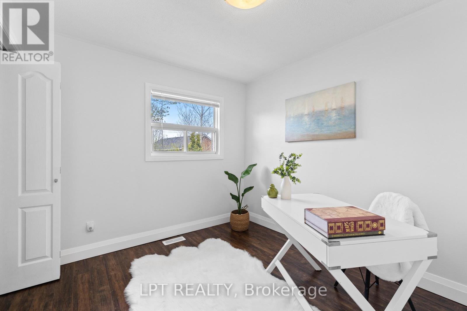 818 POPLAR AVENUE - 19