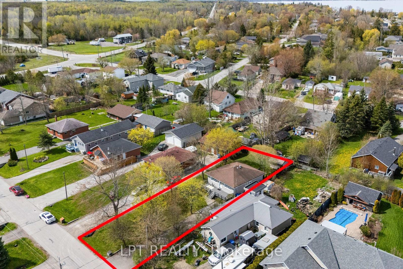 818 POPLAR AVENUE - 30