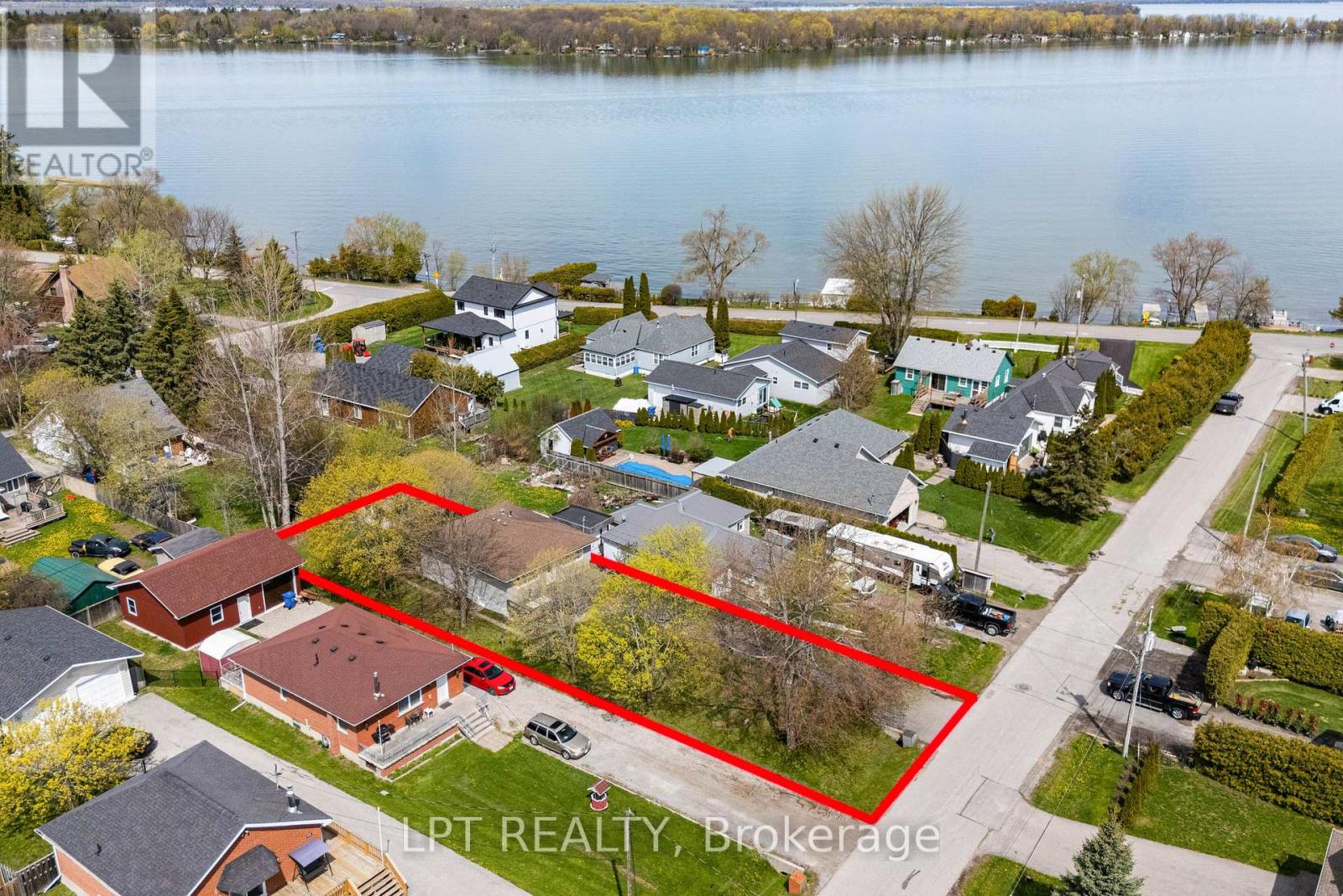 818 POPLAR AVENUE - 32