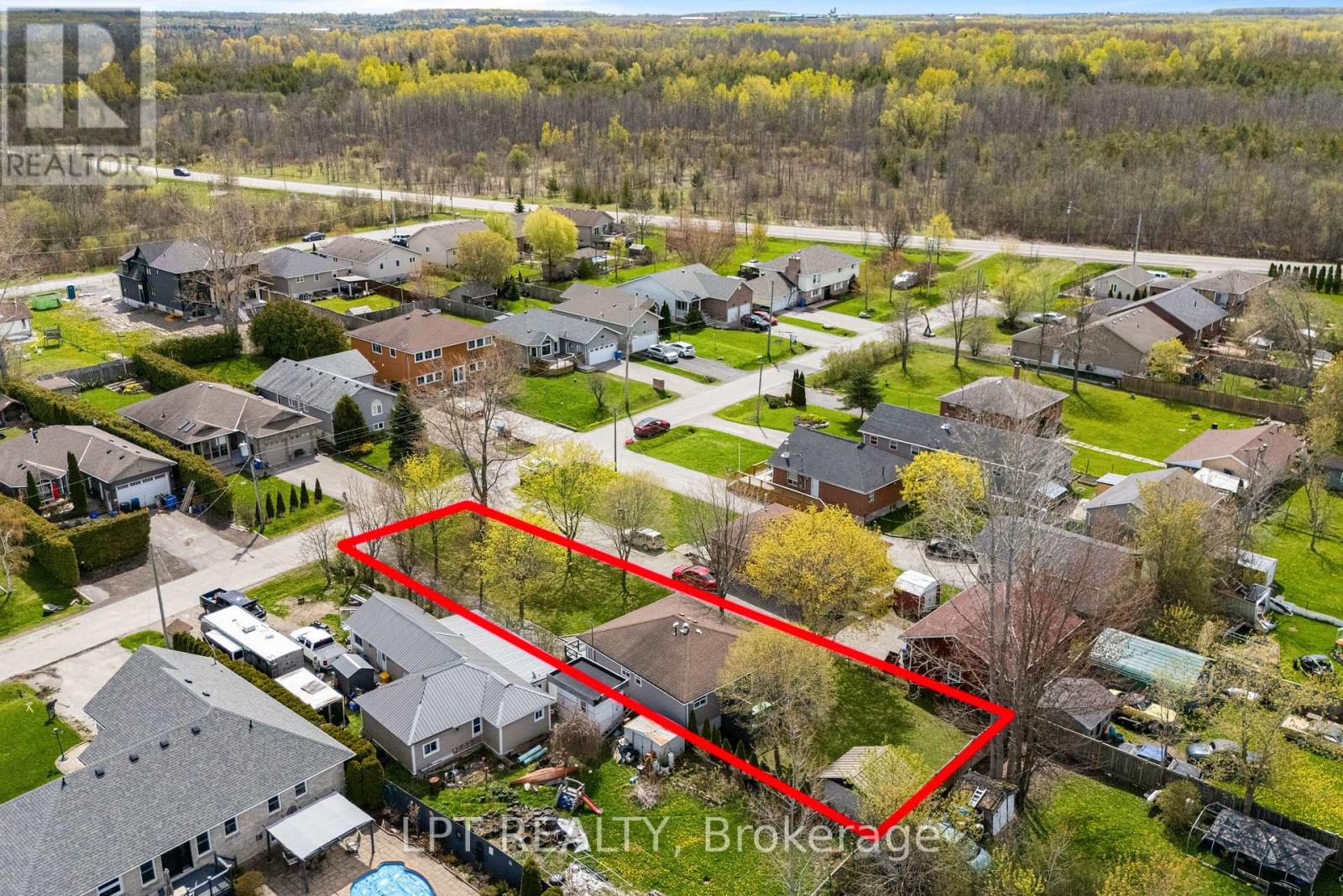 818 POPLAR AVENUE - 33
