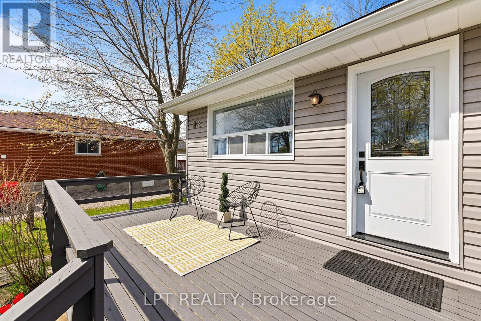 818 POPLAR AVENUE - 9