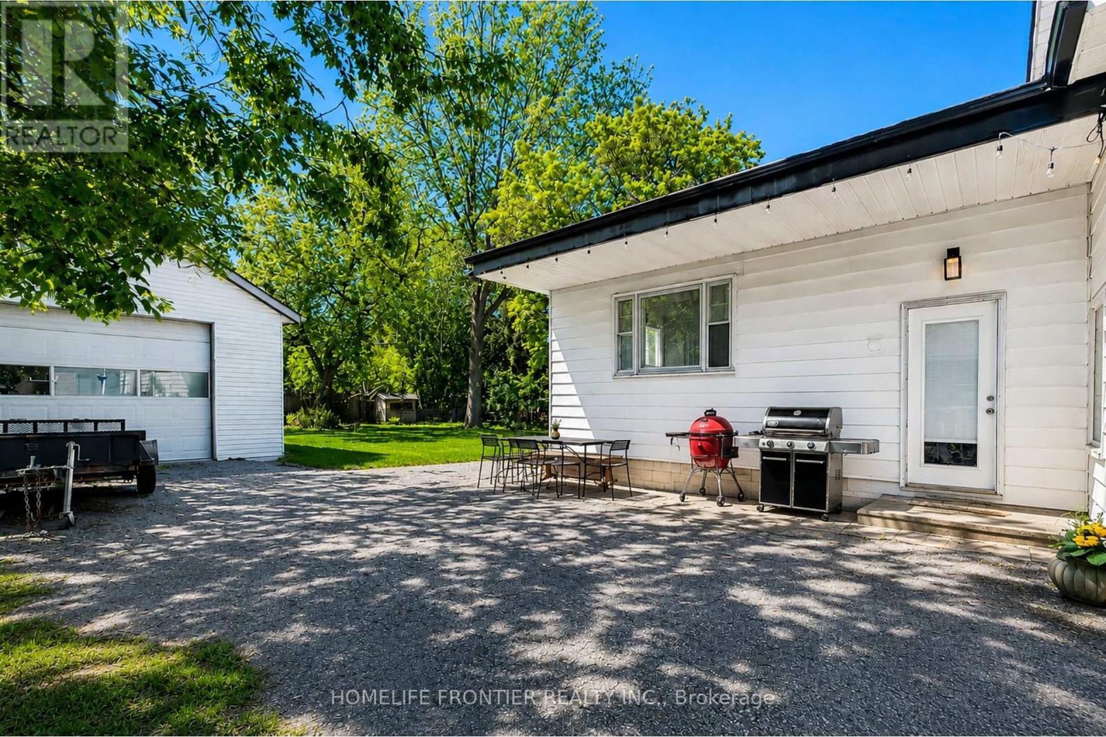 634 GORHAM STREET - 23