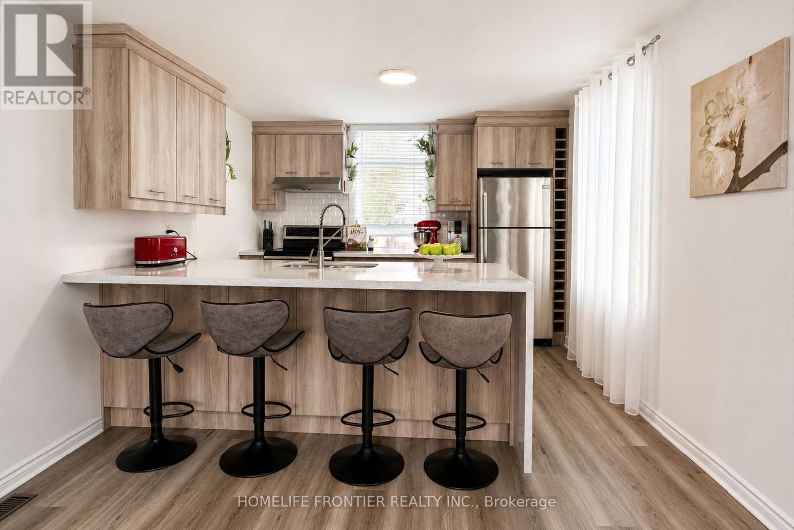 634 GORHAM STREET - 4
