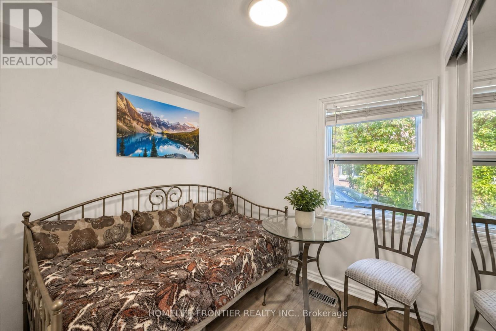 634 GORHAM STREET - 7