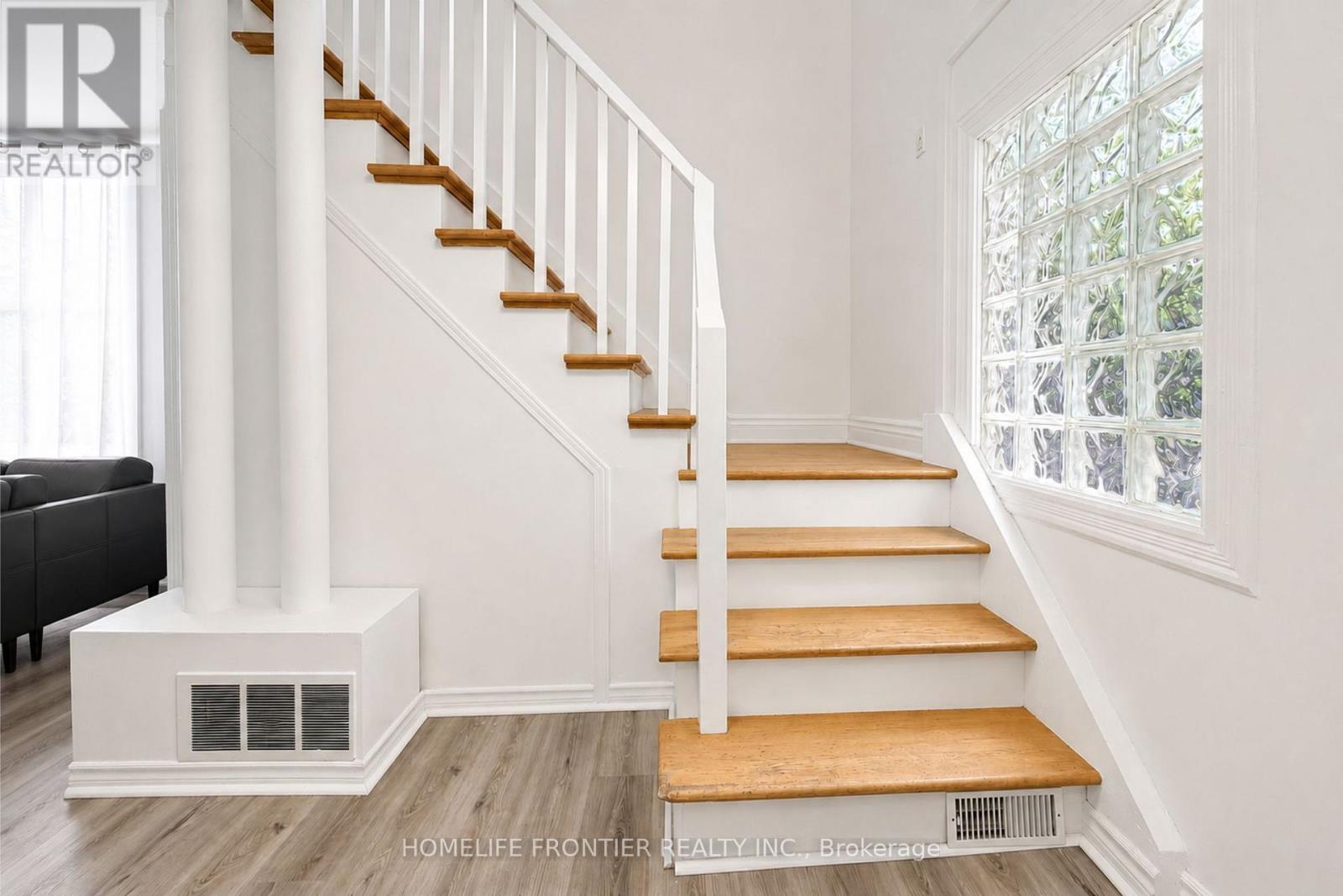 634 GORHAM STREET - 9