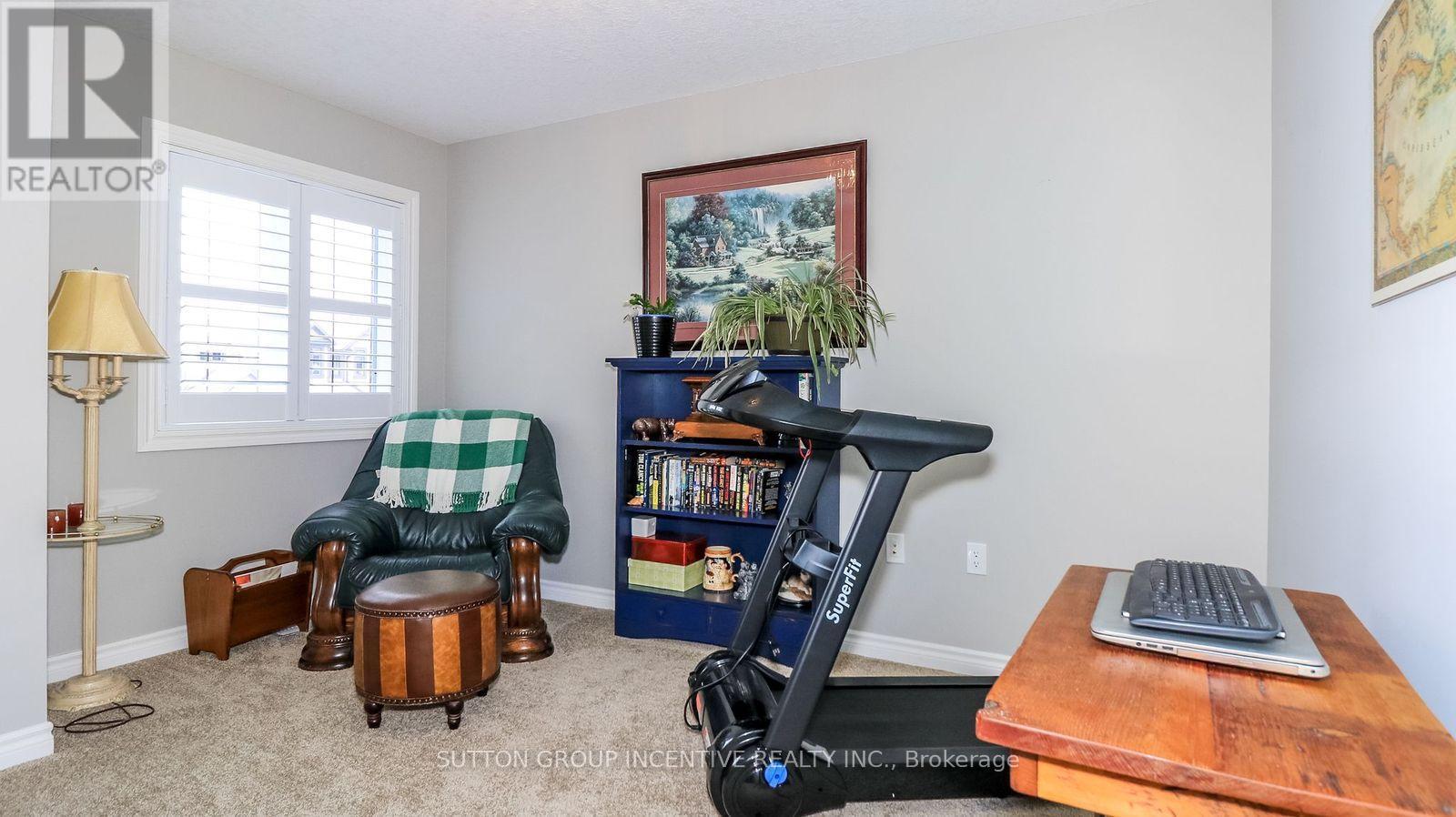 1012 WRIGHT DRIVE - 18