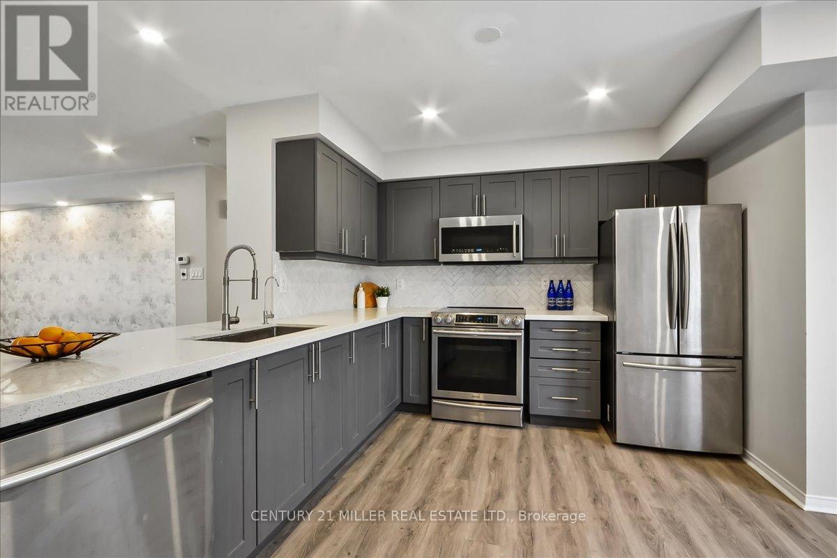 #7 3100 THOMAS STREET - 13
