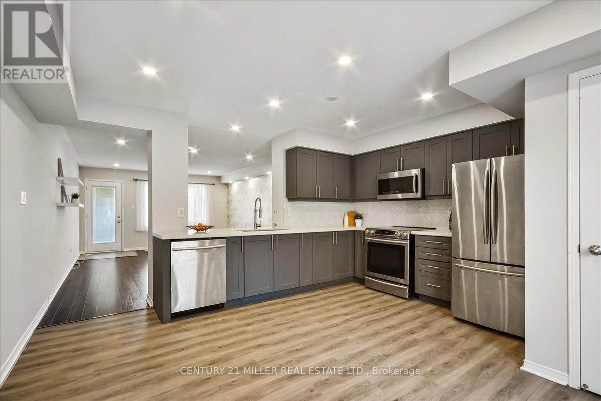#7 3100 THOMAS STREET - 15