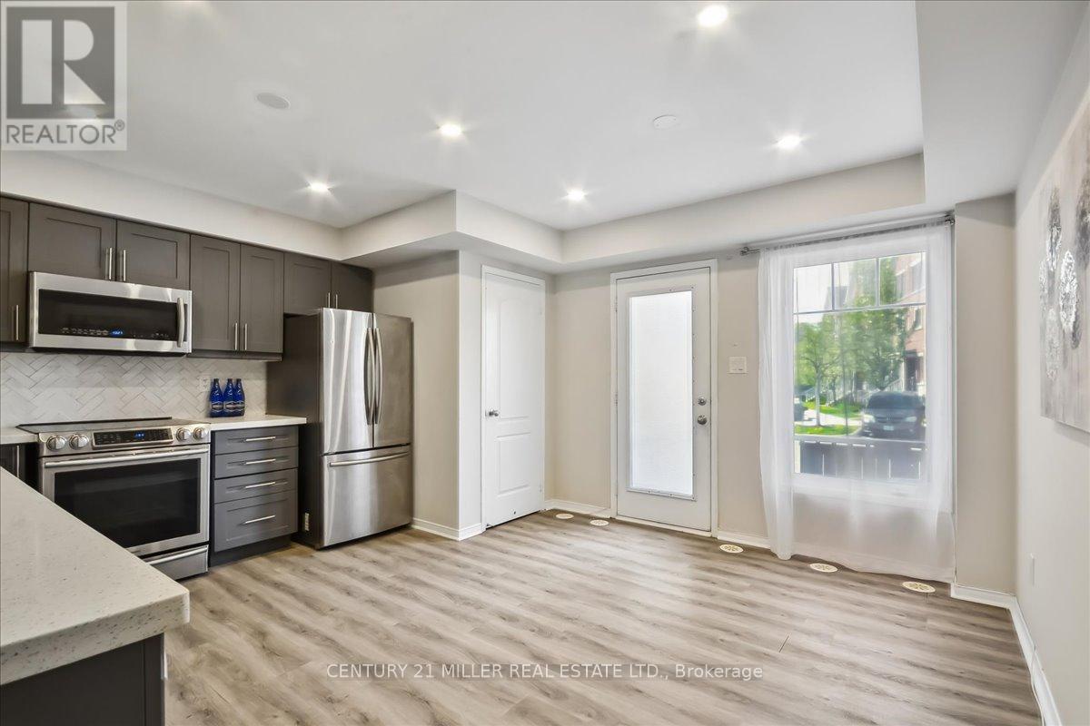 #7 3100 THOMAS STREET - 16