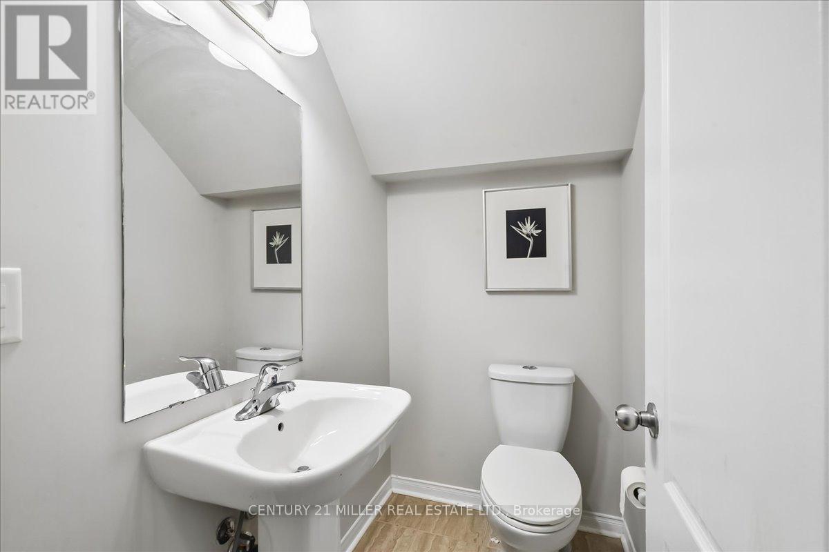 #7 3100 THOMAS STREET - 18