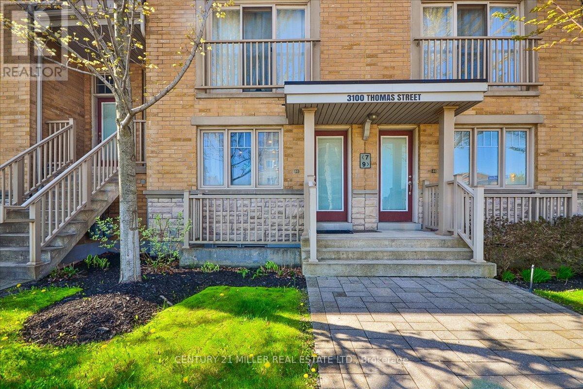 #7 3100 THOMAS STREET - 2