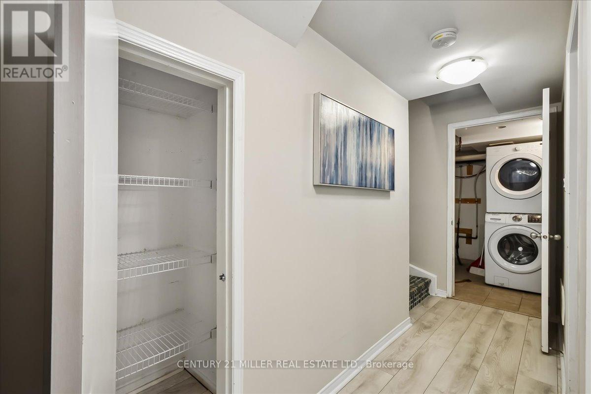 #7 3100 THOMAS STREET - 35
