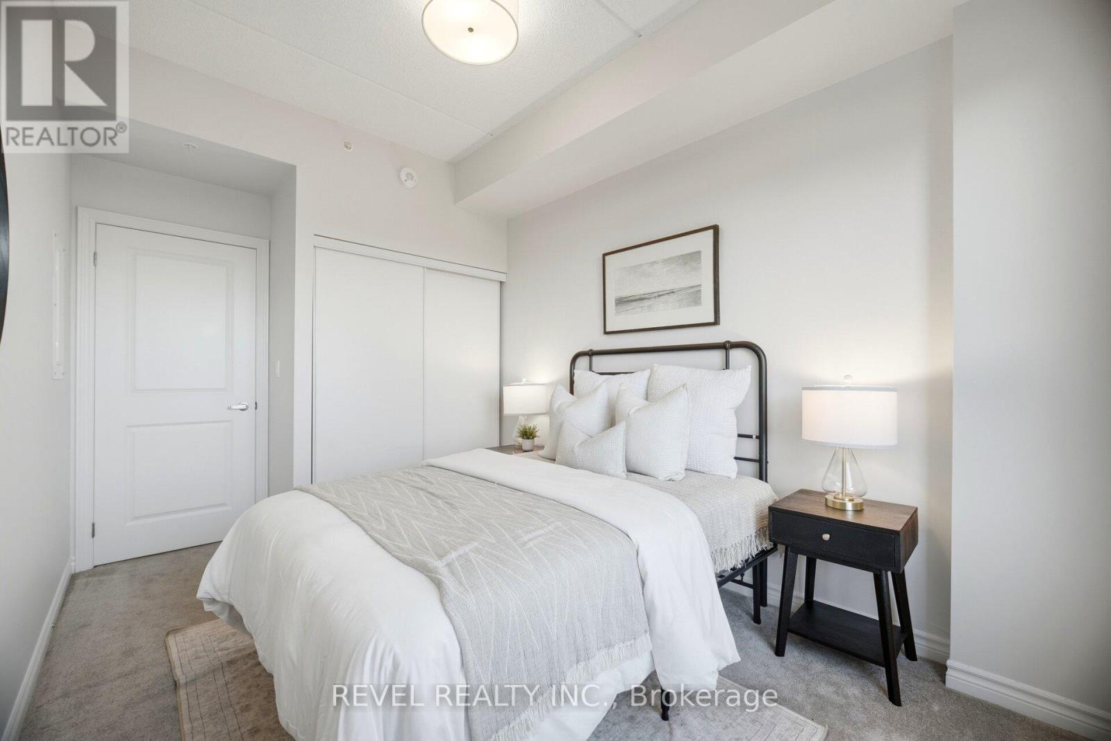 #220 630 SAUVE STREET - 28