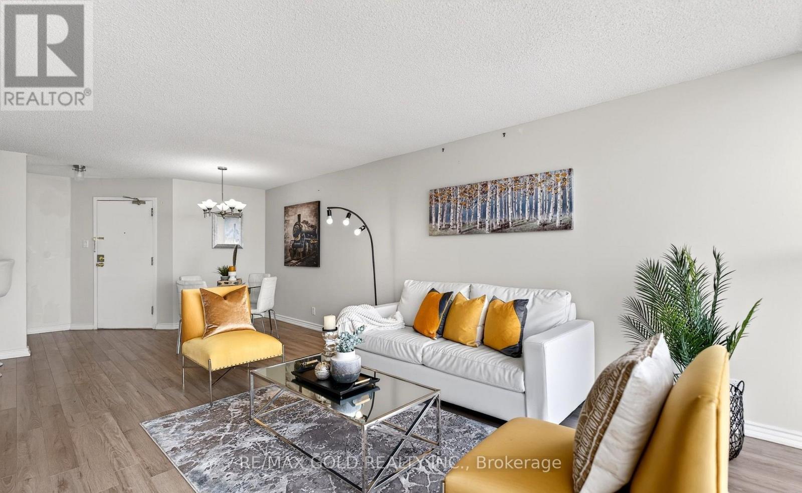 #1911 35 TRAILWOOD DRIVE - Image 18
