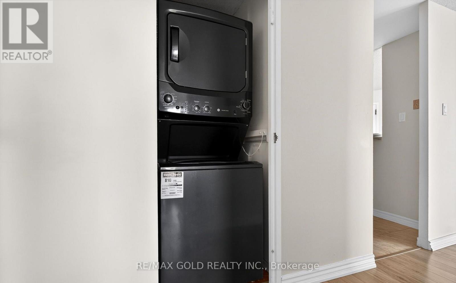 #1911 35 TRAILWOOD DRIVE - Image 34