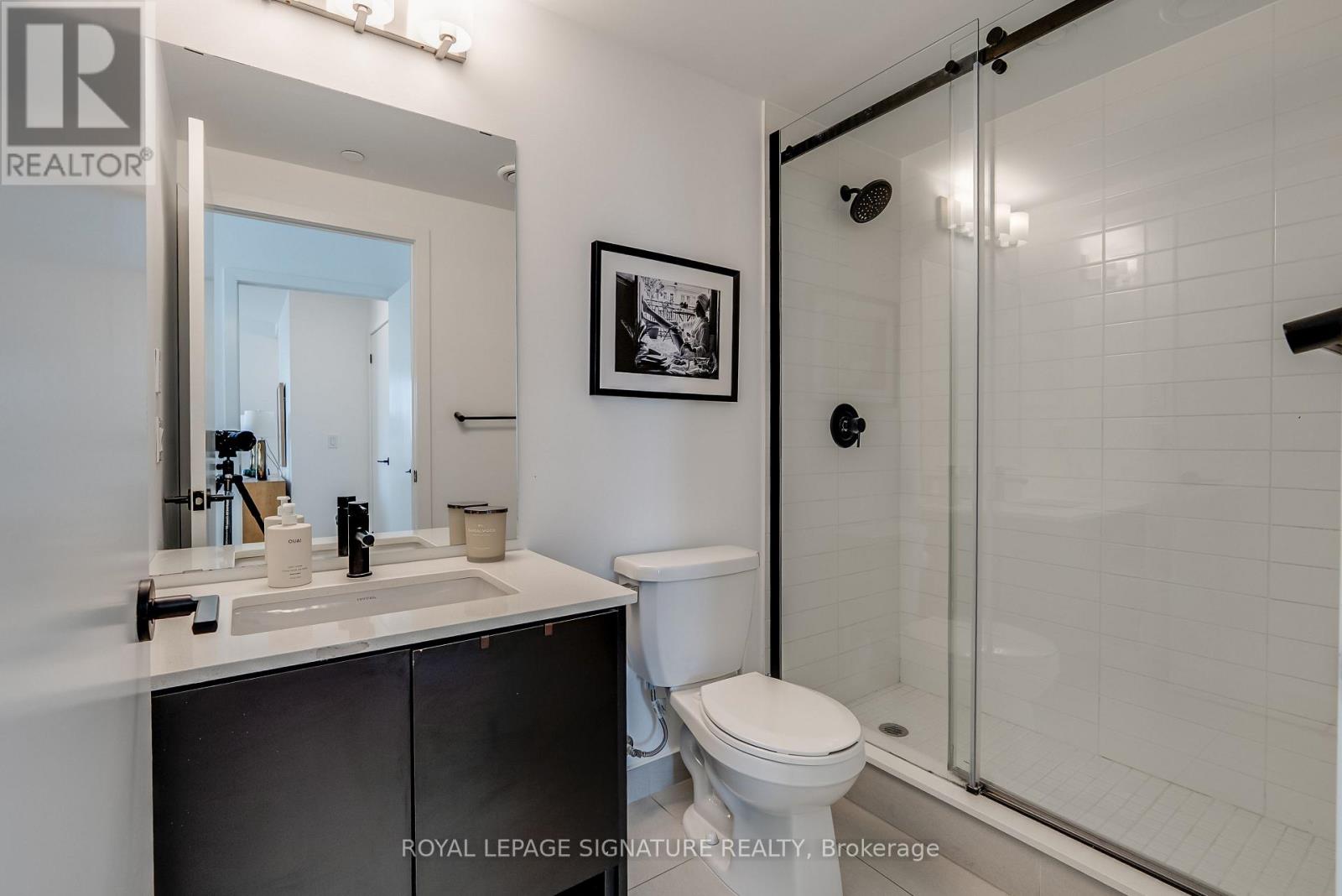 #517 2300 ST. CLAIR AVENUE W - 12