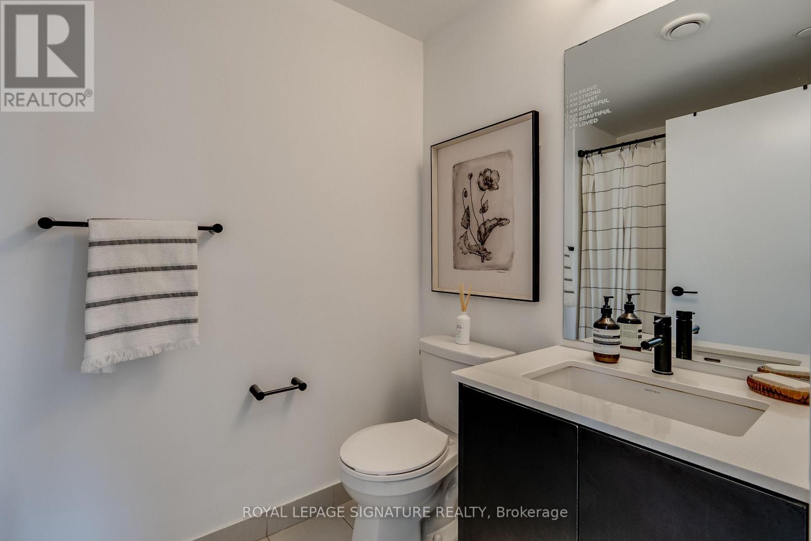 #517 2300 ST. CLAIR AVENUE W - 17