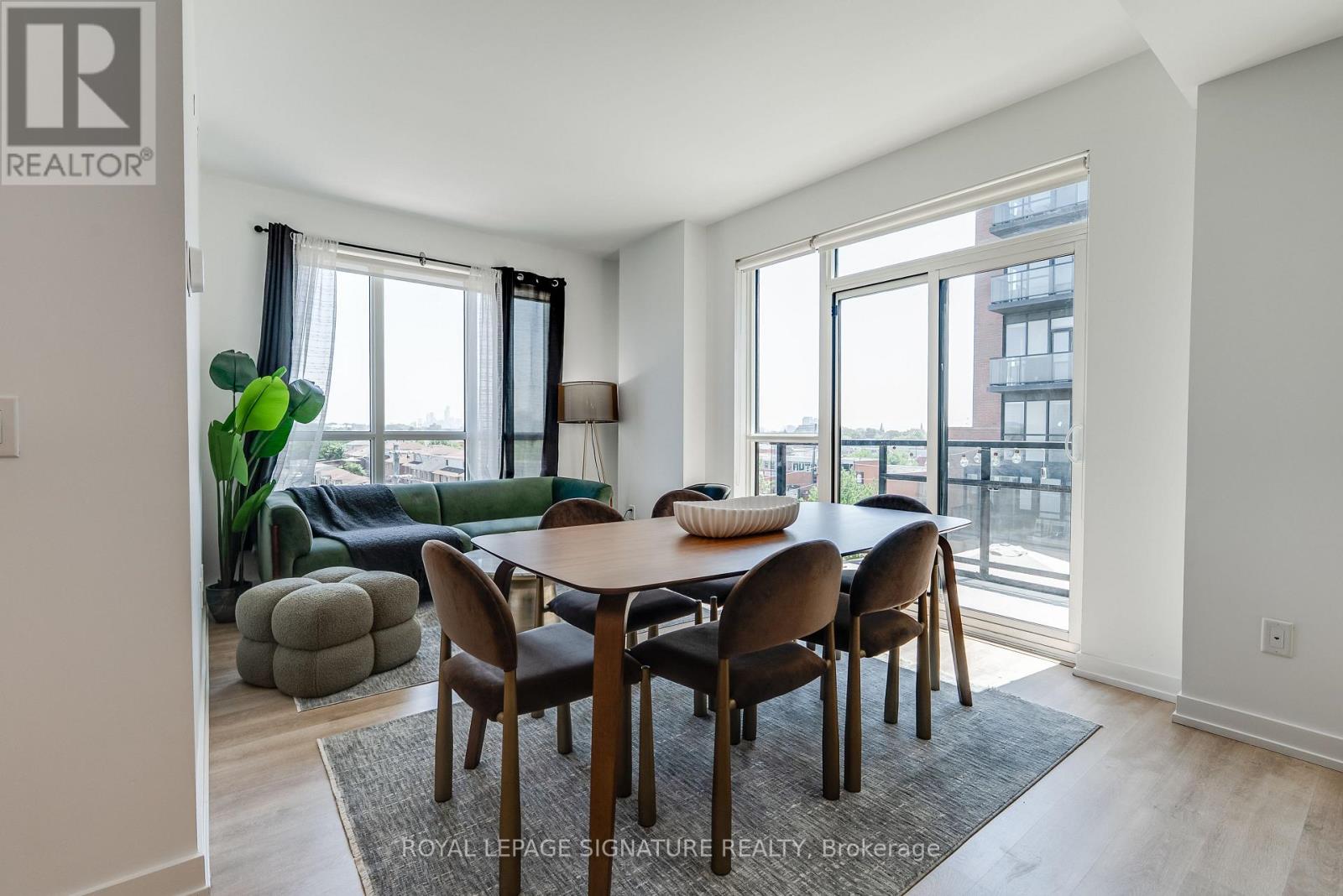 #517 2300 ST. CLAIR AVENUE W - 7
