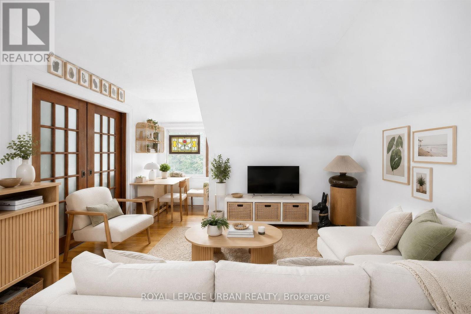 244 INDIAN ROAD - 34