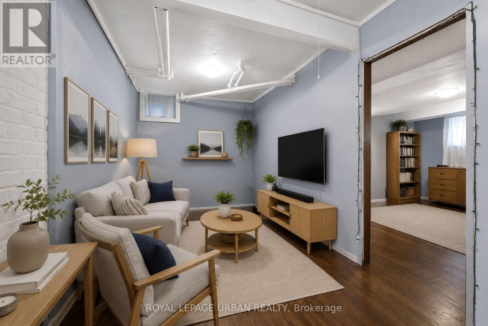 244 INDIAN ROAD - 40