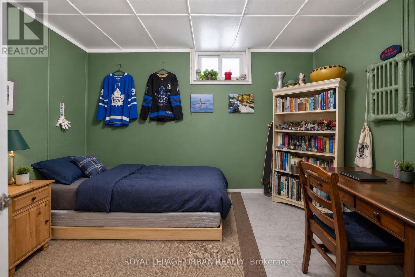 244 INDIAN ROAD - 44