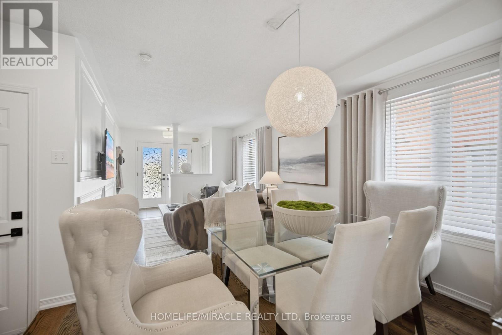 37 LACEBARK COURT - 14