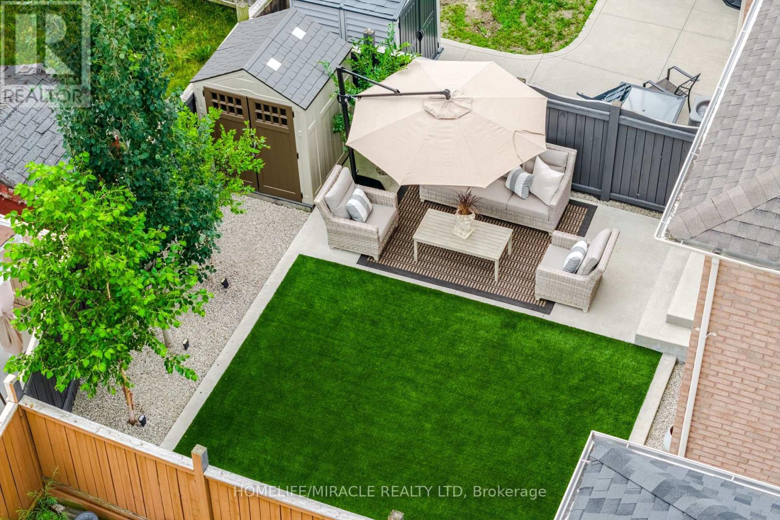 37 LACEBARK COURT - 38