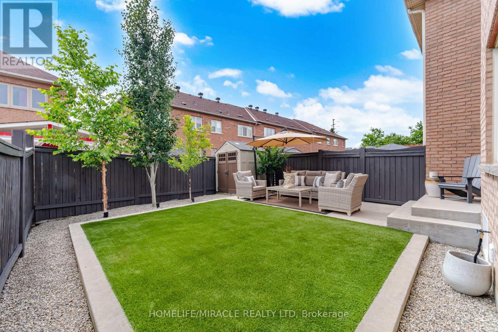 37 LACEBARK COURT - 47