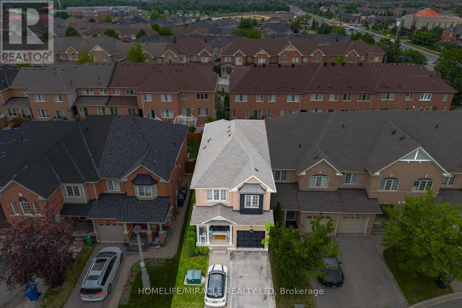 37 LACEBARK COURT - 6