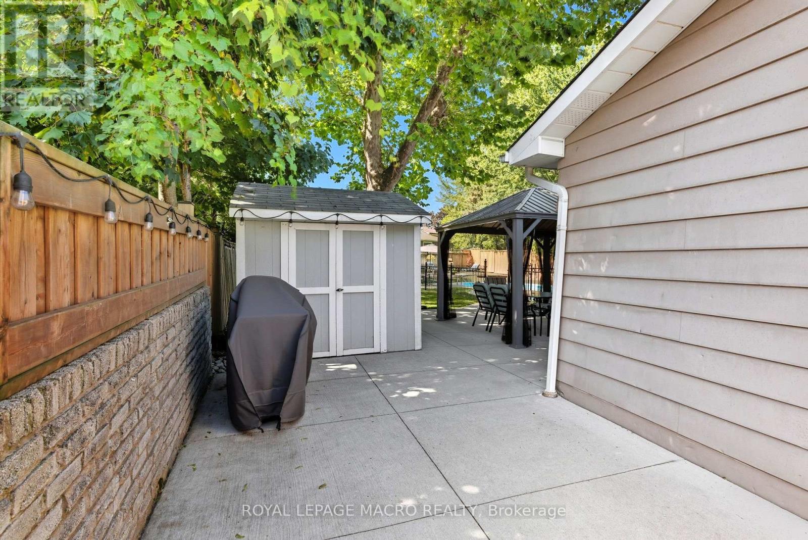 554 CHAMBERLAIN ROAD - 43