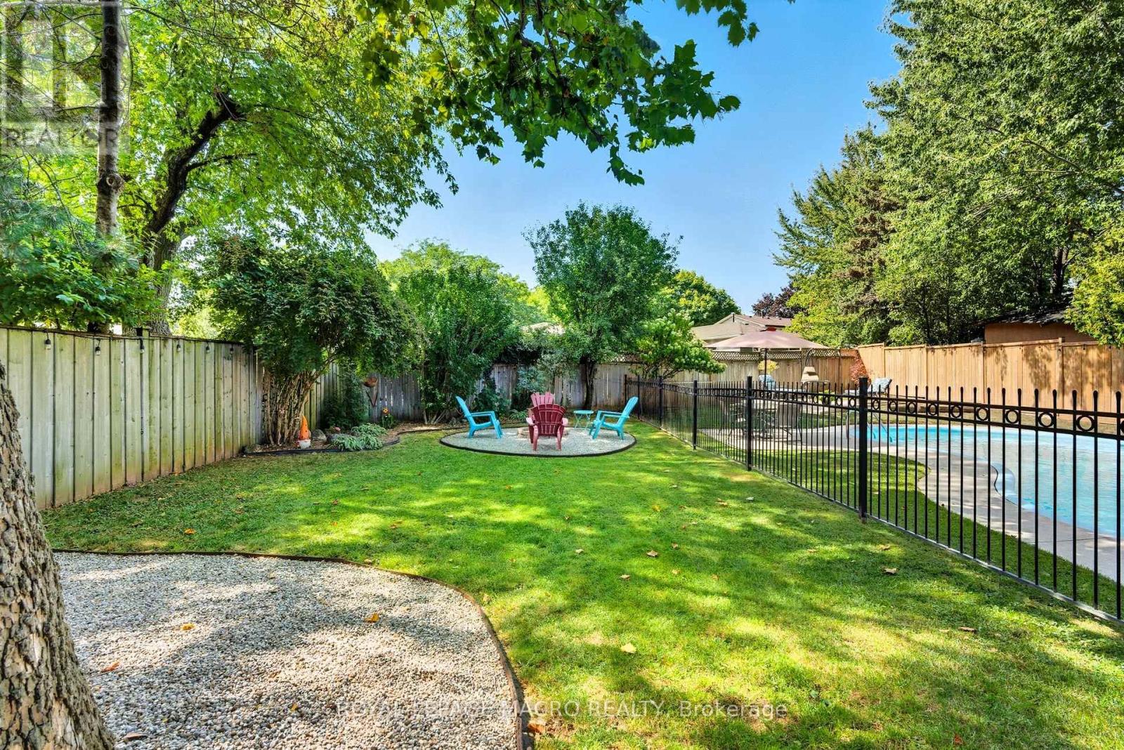 554 CHAMBERLAIN ROAD - 40