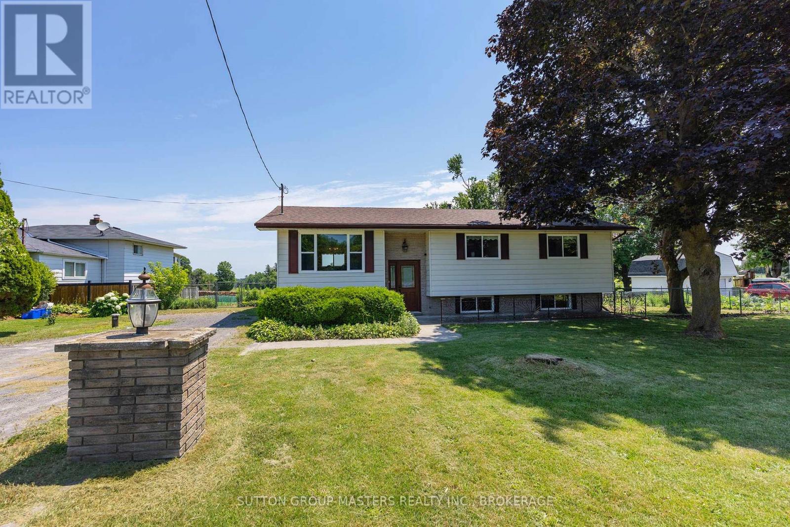 2212 BATTERSEA ROAD - 2