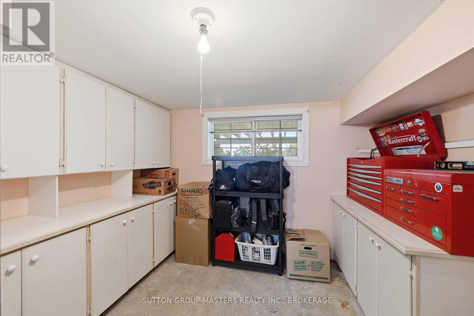 2212 BATTERSEA ROAD - 30