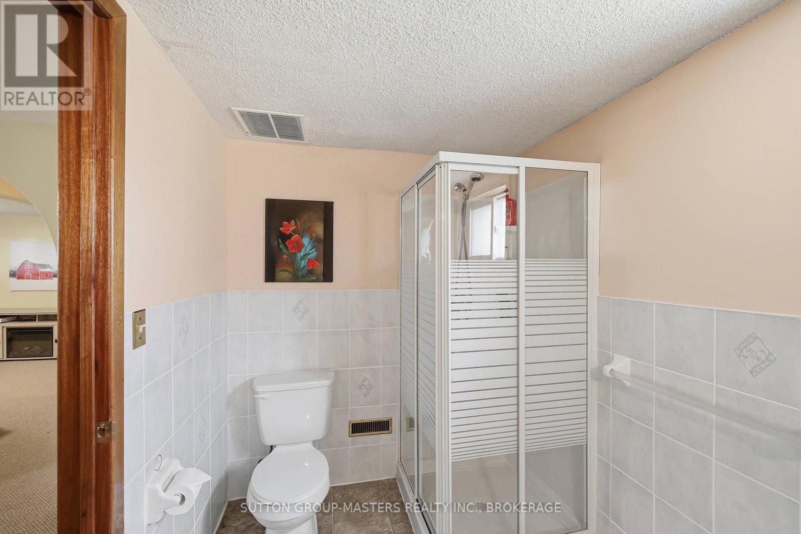 2212 BATTERSEA ROAD - 37