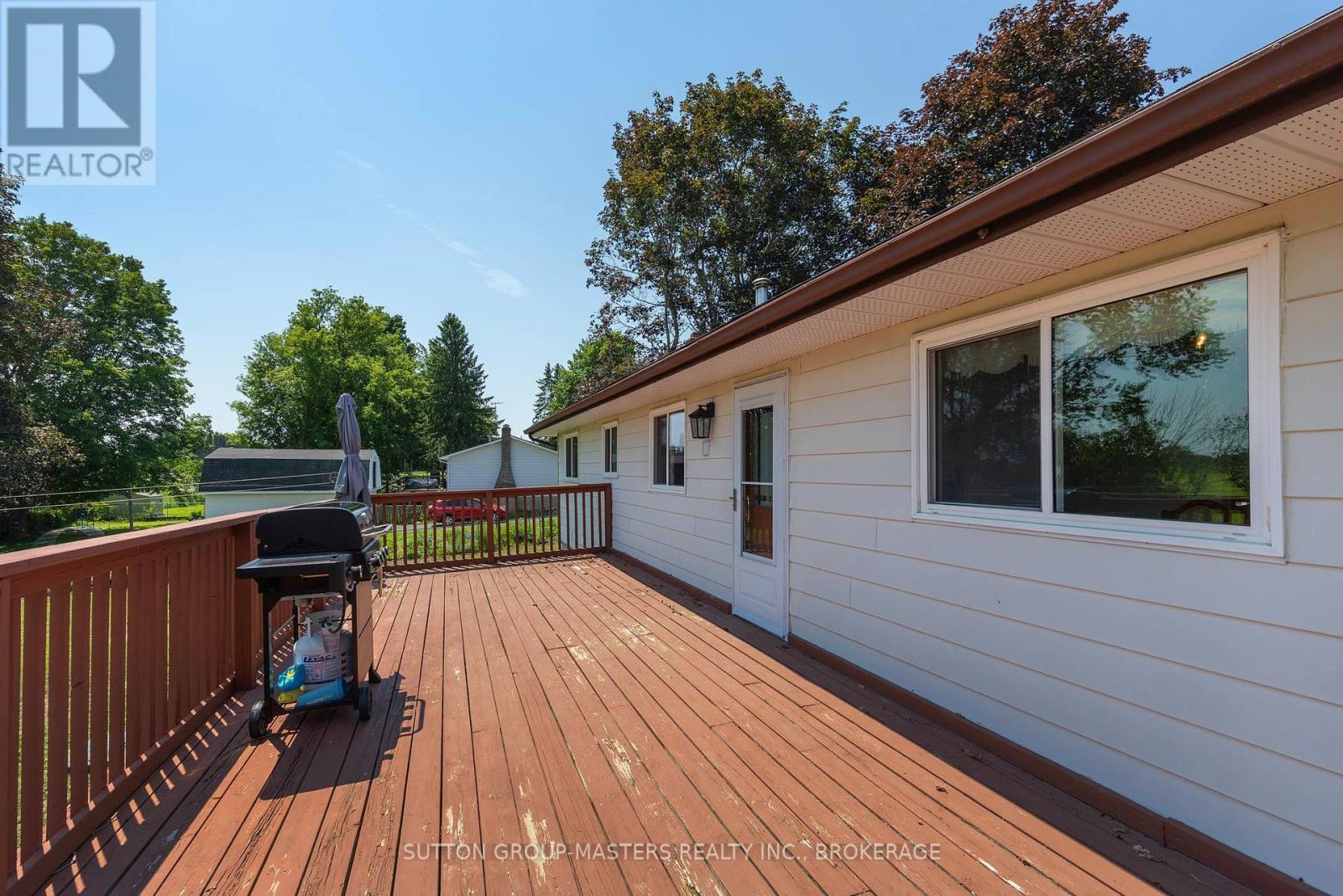 2212 BATTERSEA ROAD - 47
