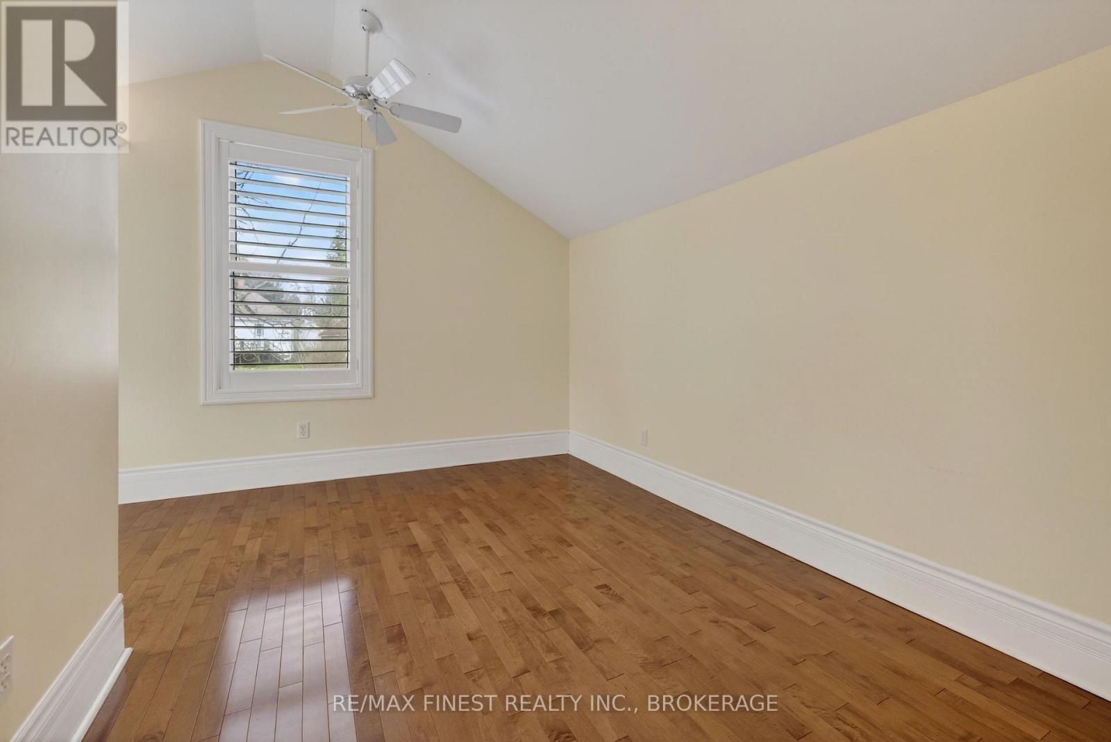 68 COLLINGWOOD STREET - 29