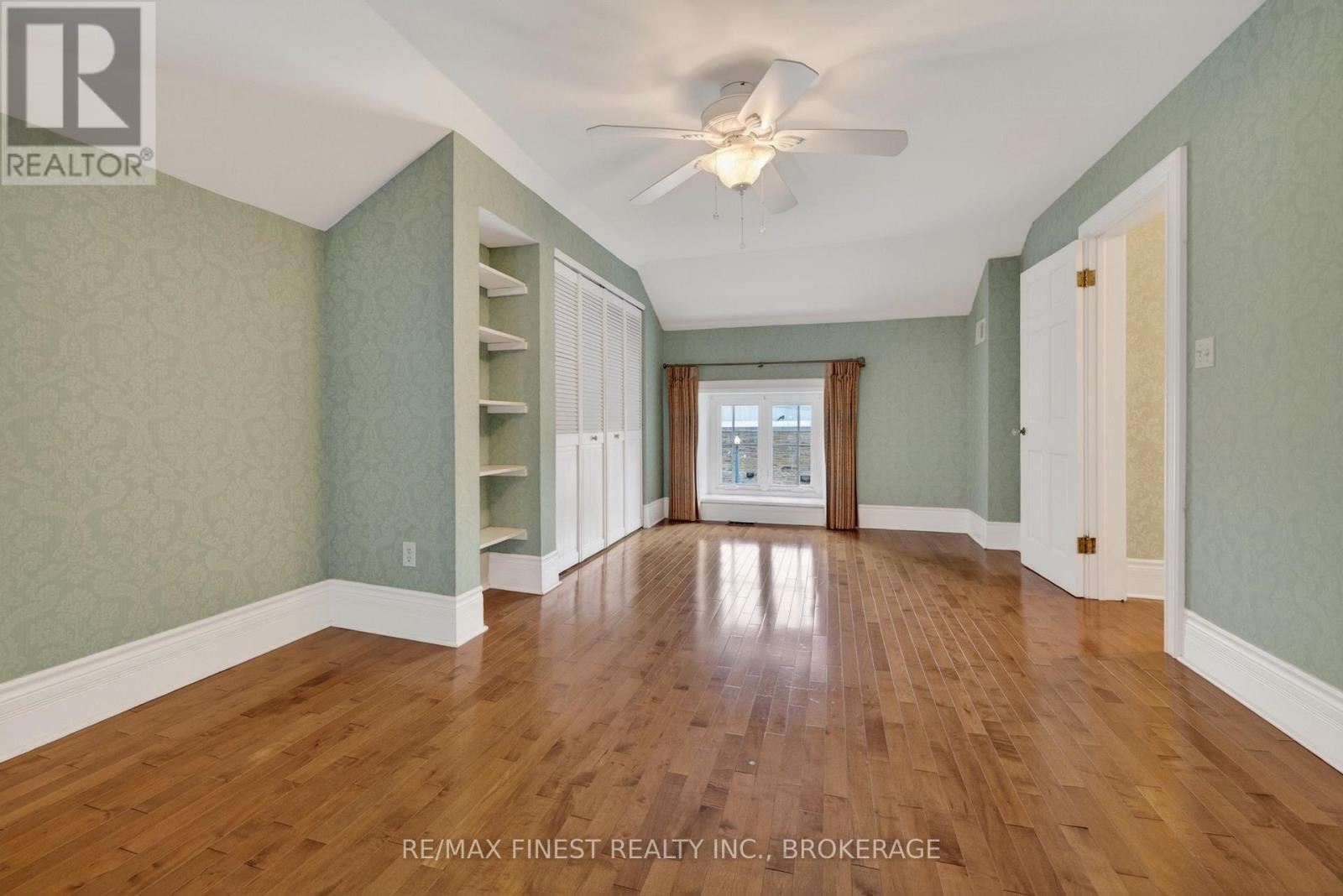 68 COLLINGWOOD STREET - 34